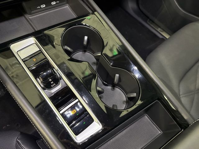 Used 2024 Volkswagen Atlas SE image 20