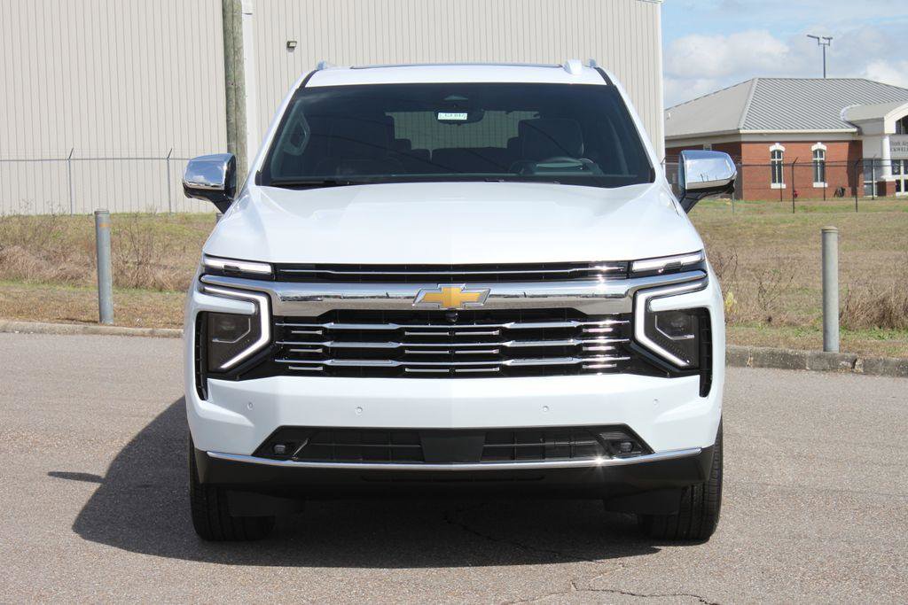 New 2026 Chevrolet Suburban Premier image 3