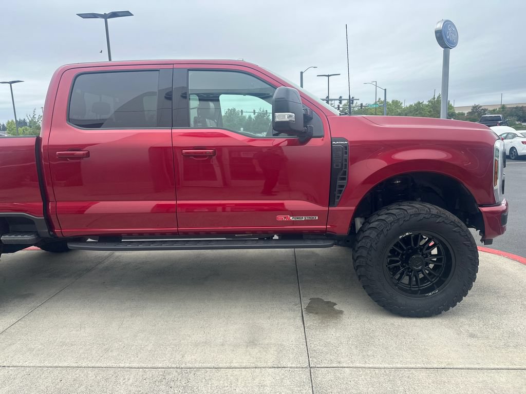 Used 2025 Ford F350 Platinum w/ Tremor Off-Road Package AWD/4WD image 5