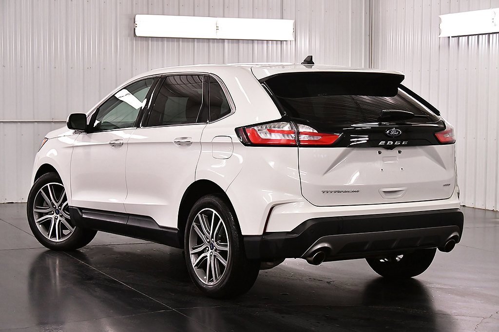 Used 2022 Ford Edge Titanium image 5