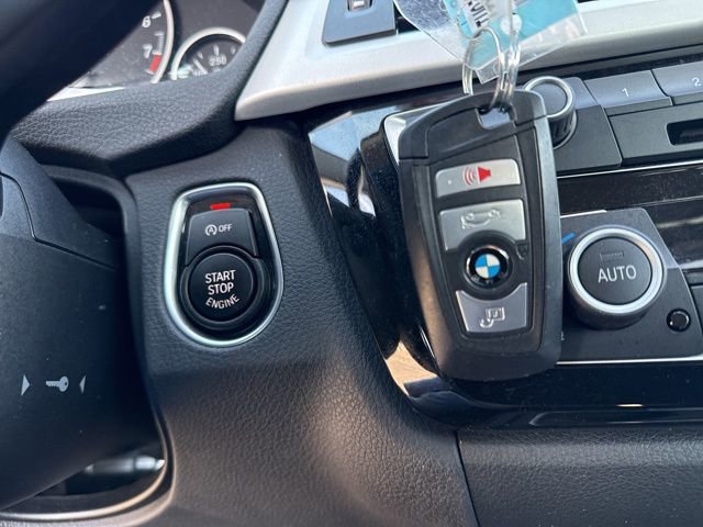 Used 2017 BMW 320i xDrive Sedan image 39