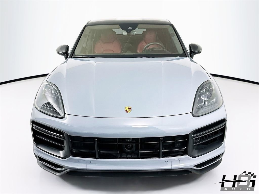 Used 2023 Porsche Cayenne Turbo GT image 3