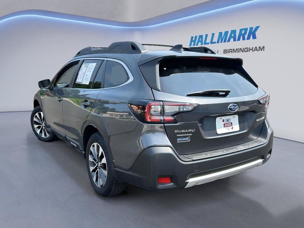 Certified 2025 Subaru Outback Limited AWD/4WD image 4