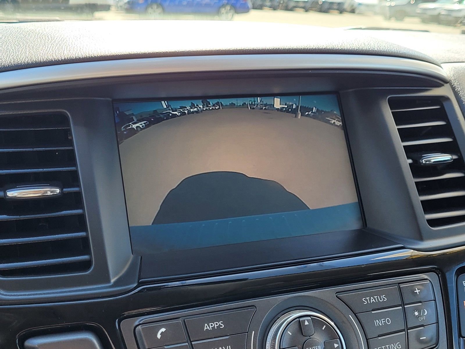 Used 2018 Nissan Pathfinder SV w/ SV Tech Package image 24