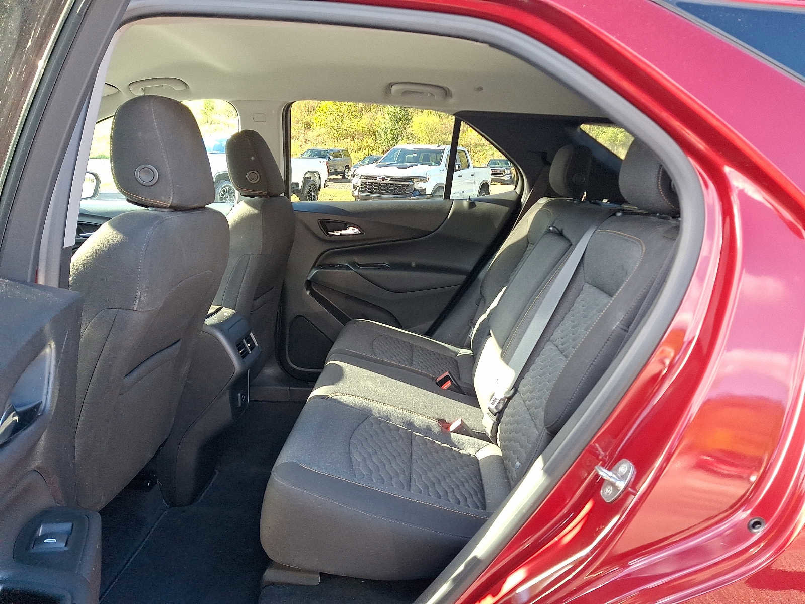 Used 2020 Chevrolet Equinox LT image 11