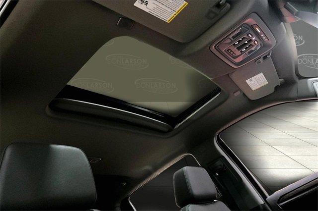 New 2026 GMC Sierra 1500 SLT w/ SLT Premium Plus Package image 6