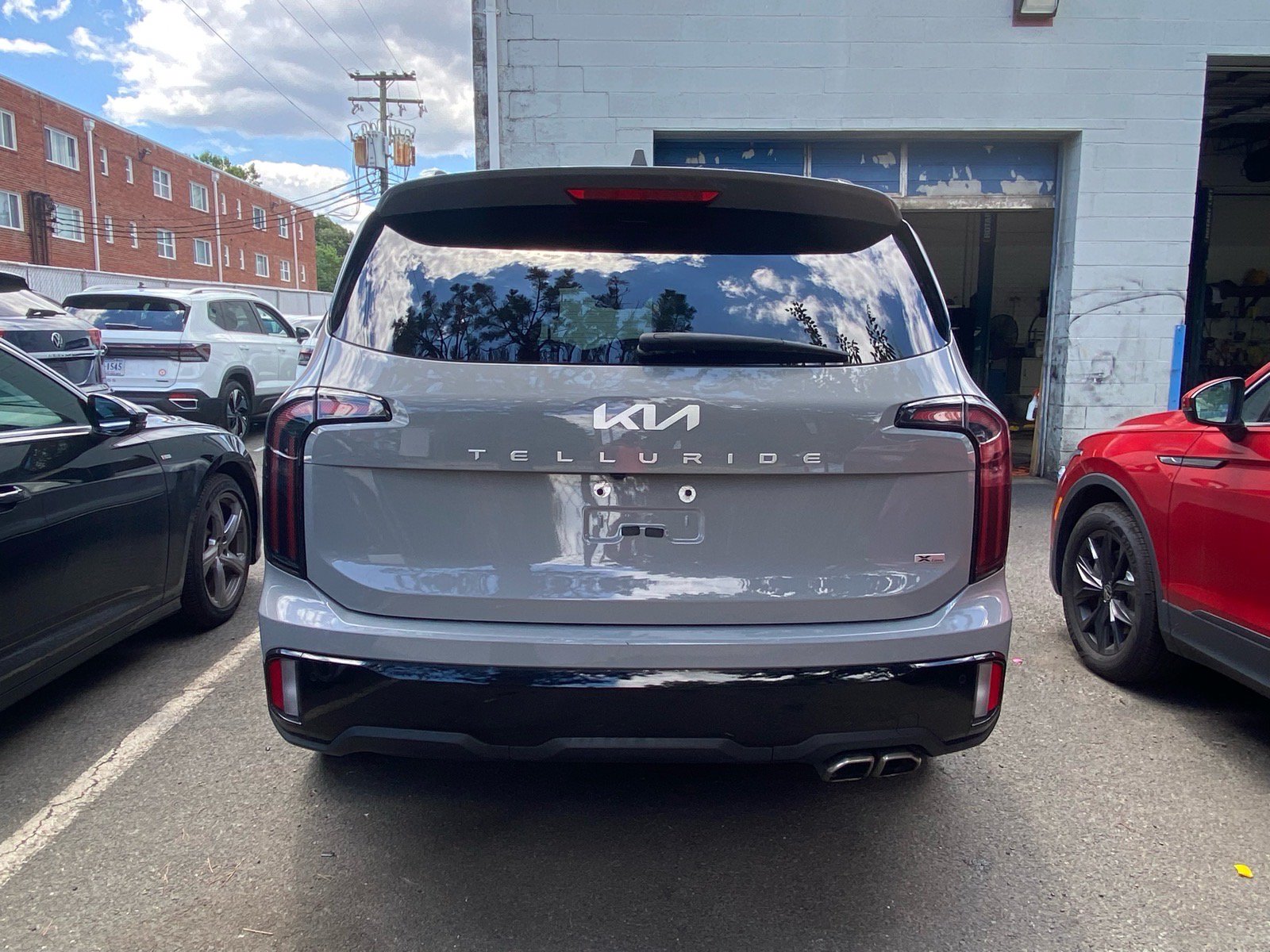 Used 2024 Kia Telluride EX X-Line AWD/4WD image 3