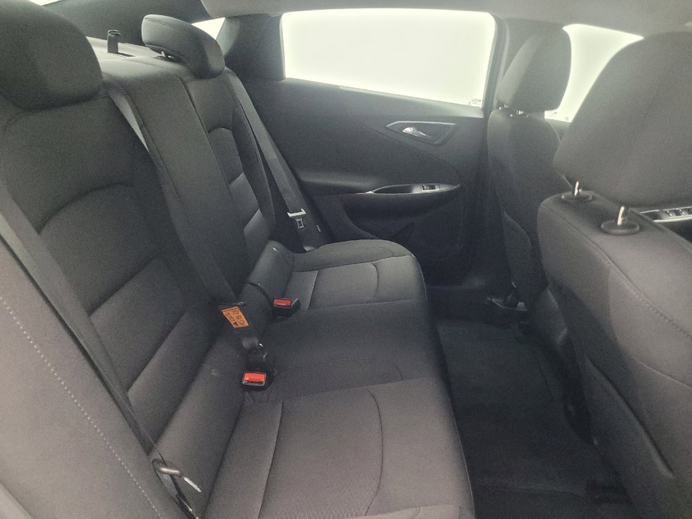 Used 2021 Chevrolet Malibu LS FWD image 19
