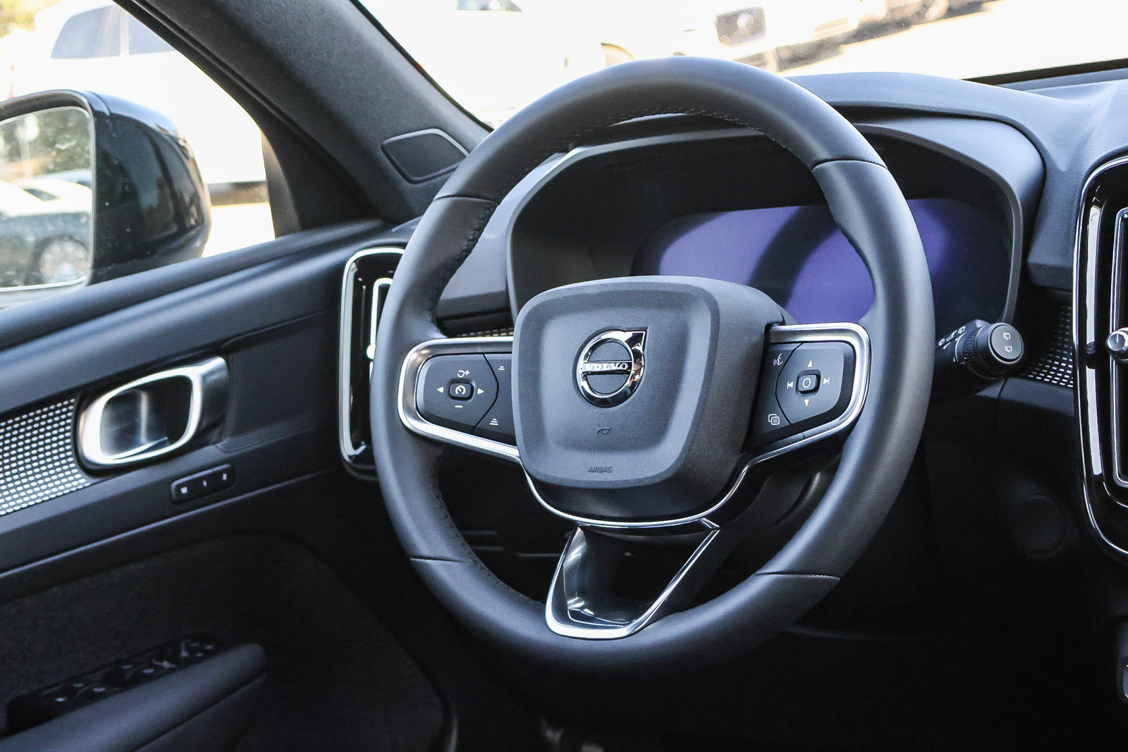 New 2026 Volvo EX40 Plus w/ Climate Package RWD image 16