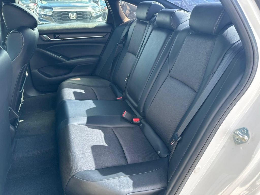 Used 2021 Honda Accord Sport image 12