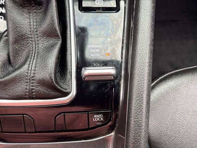 Used 2024 Jeep Compass Latitude image 41