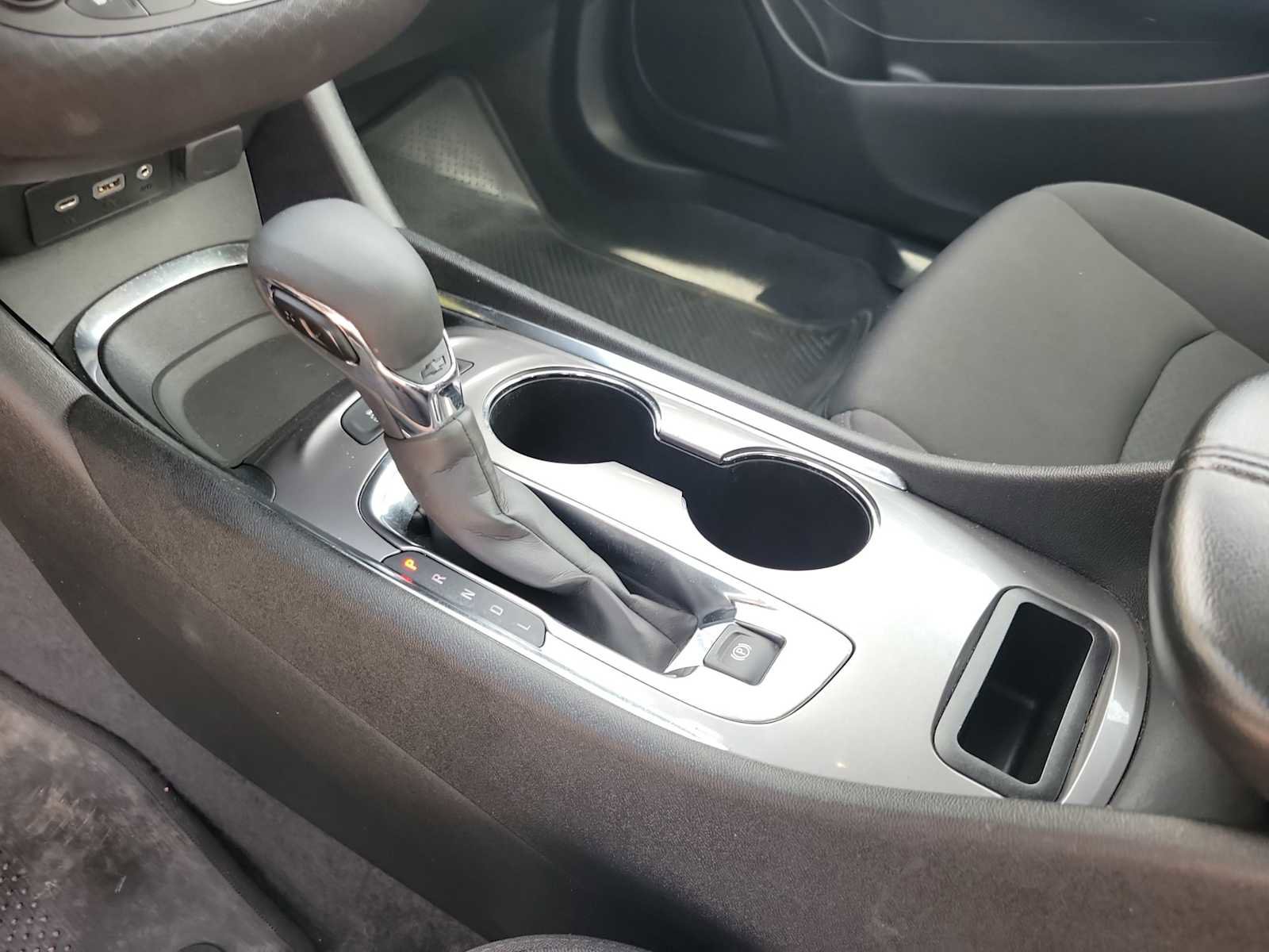 Used 2024 Chevrolet Malibu LT FWD image 21