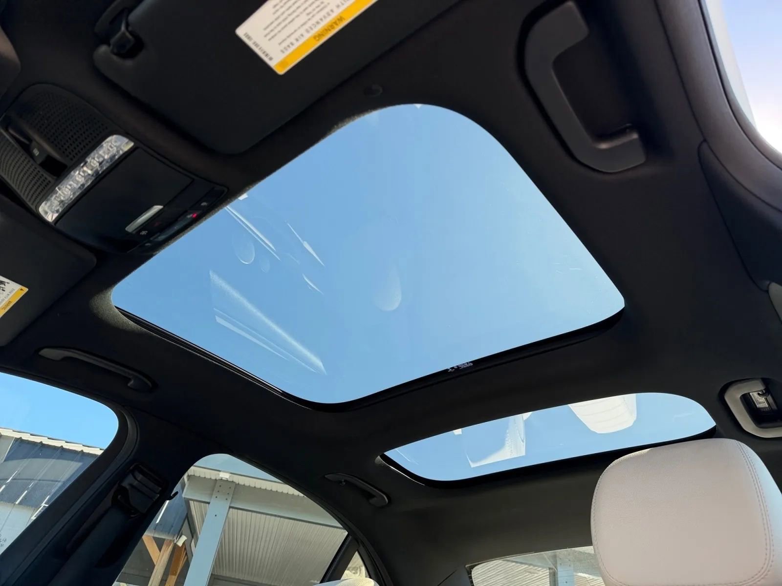 Used 2022 Mercedes-Benz E 350 Sedan w/ Driver Assistance Package image 22