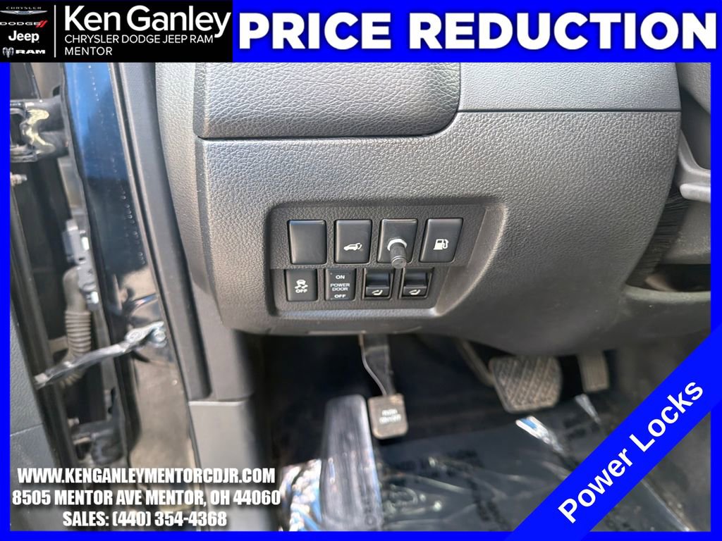 Used 2014 Nissan Murano SL AWD/4WD image 12