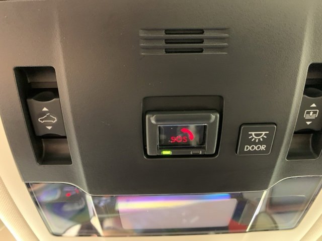 Used 2025 Lexus ES 350 Ultra Luxury w/ Accessory Package (Z2) image 27