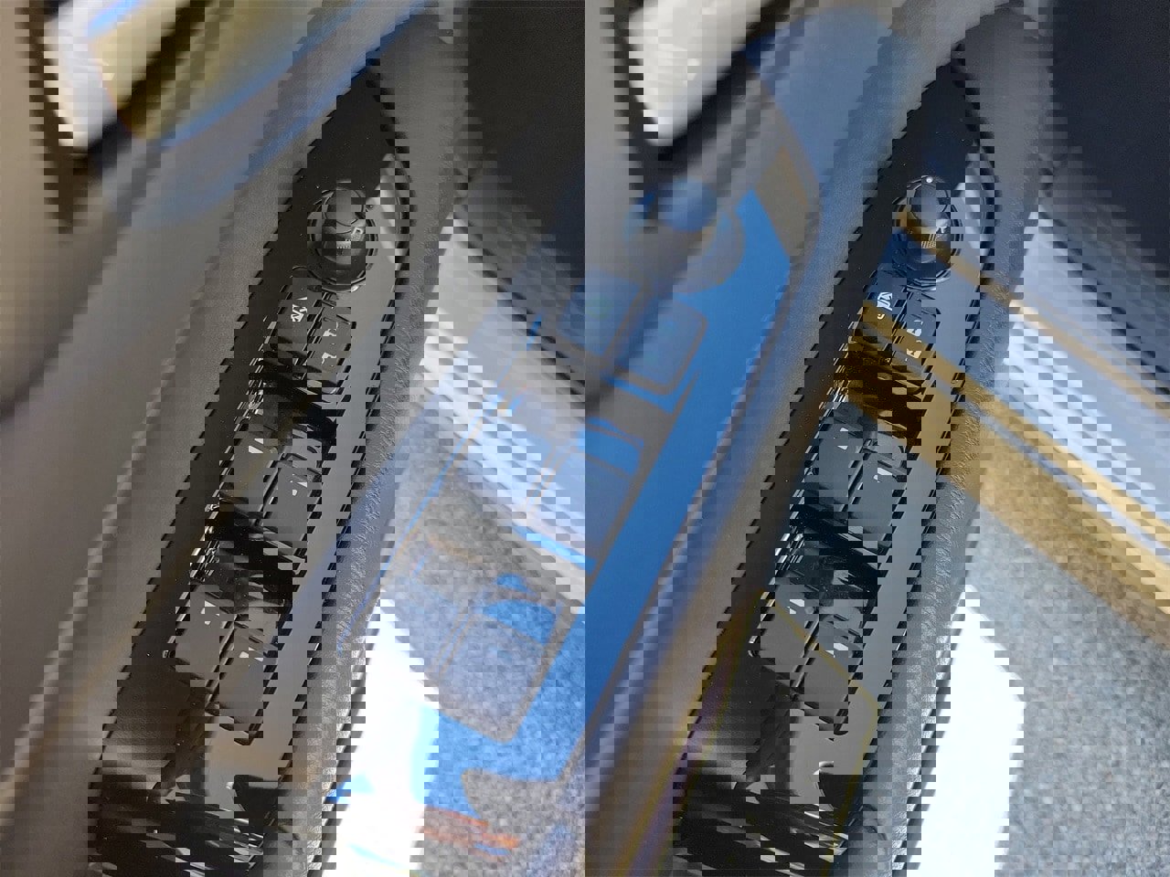 Used 2025 MAZDA CX-5 AWD 2.5 S w/ Select Package image 14