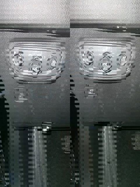 Used 2024 GMC Terrain SLT image 27