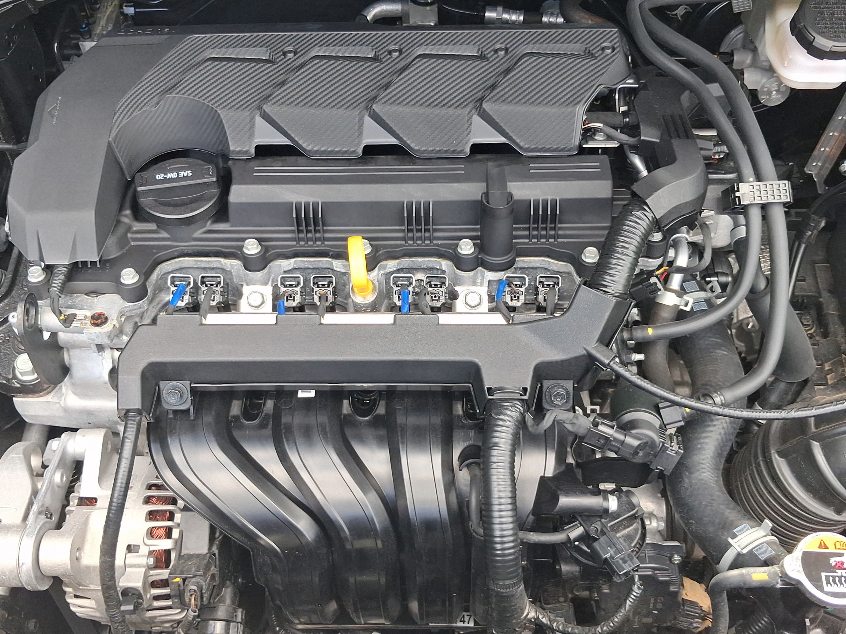 Used 2025 Hyundai Venue SEL FWD image 28