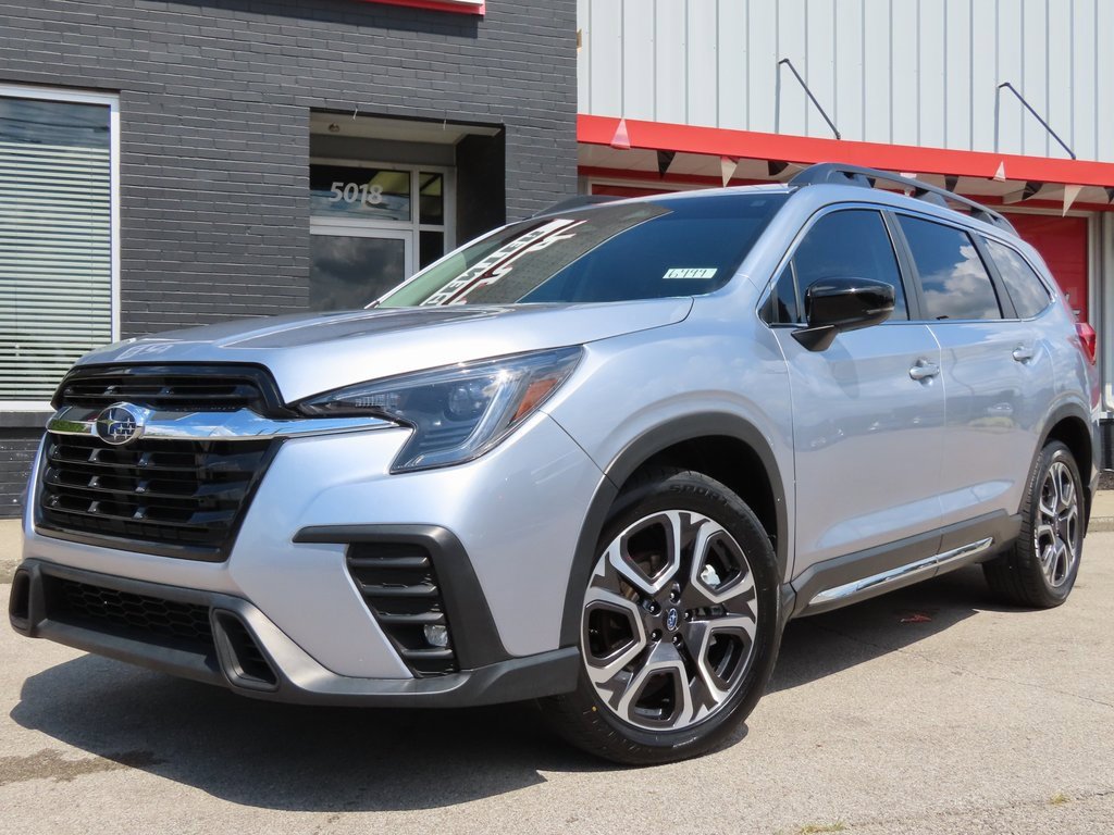 Used 2024 Subaru Ascent Limited image 12