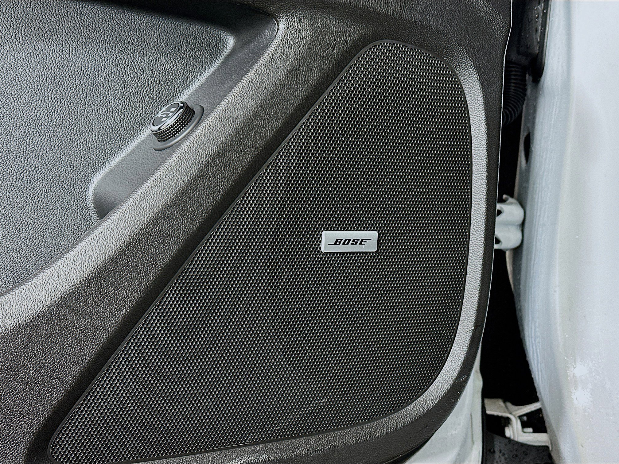 Used 2020 Chevrolet Traverse LT w/ LT Premium Package image 18