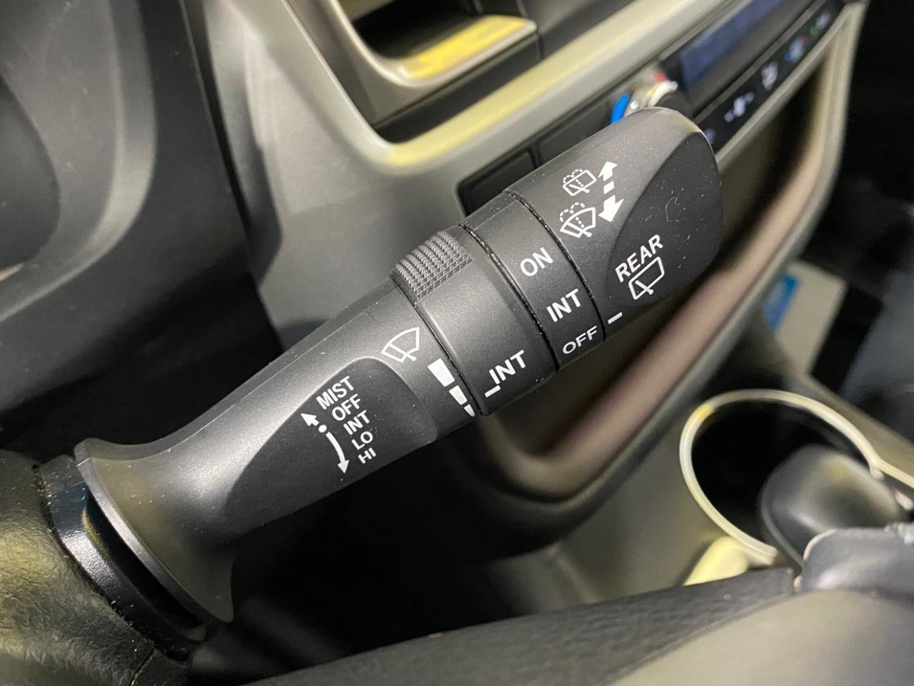 Used 2019 Toyota Highlander XLE AWD/4WD image 23