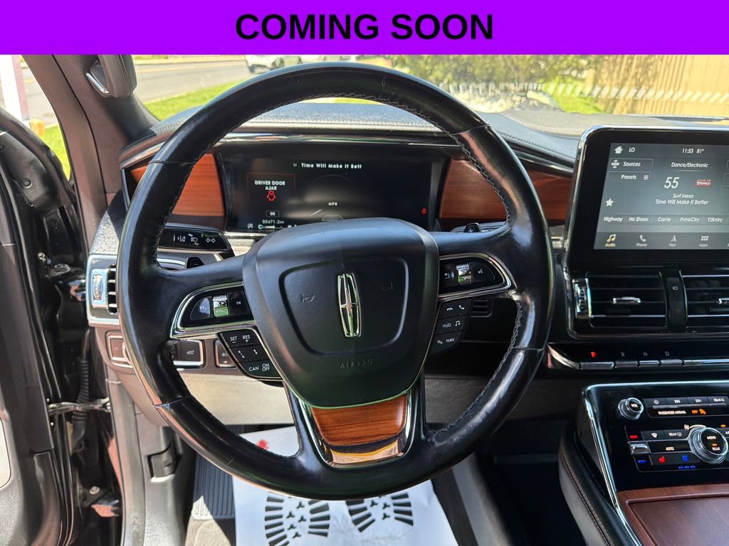 Used 2018 Lincoln Navigator Reserve w/ Technology Package AWD/4WD image 16