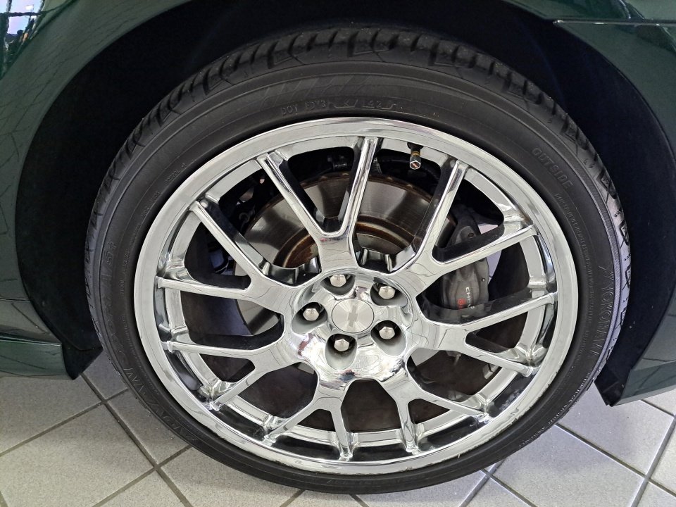 Used 2015 Chevrolet Camaro SS w/ Green Flash Special Edition RWD image 19
