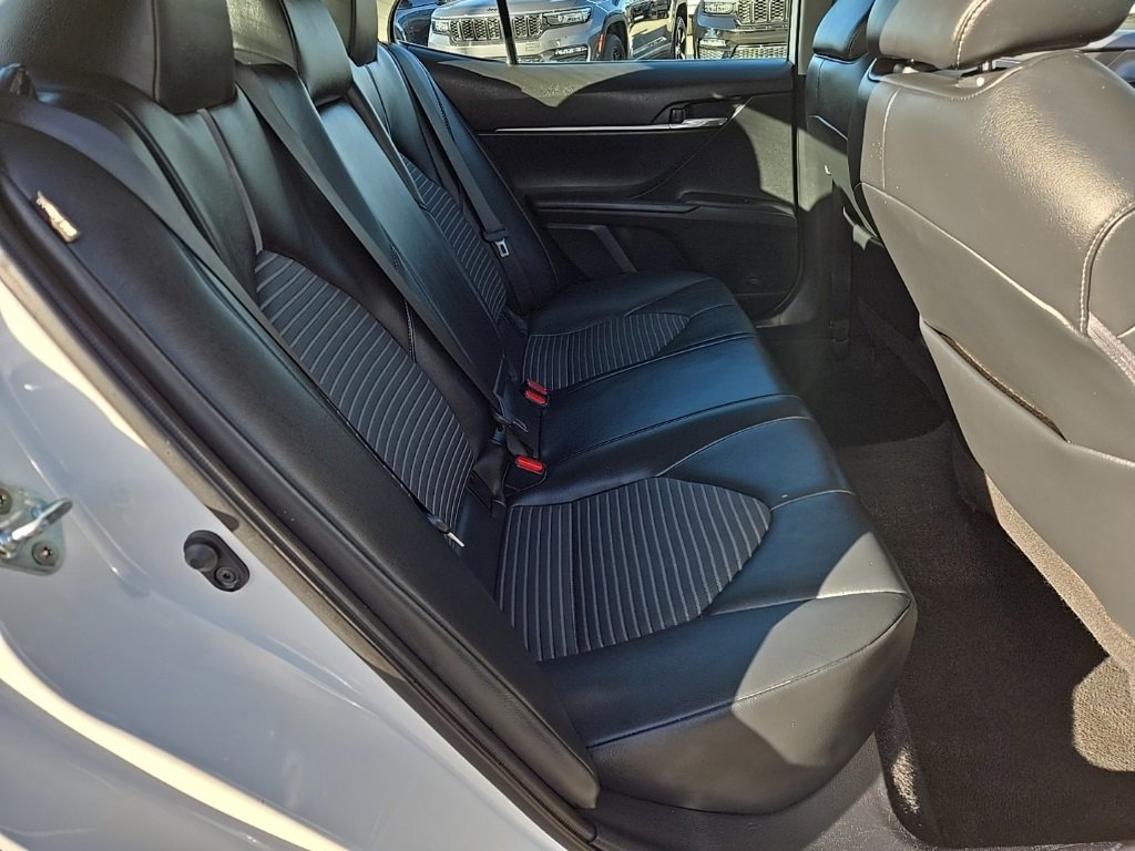 Used 2023 Toyota Camry SE image 26