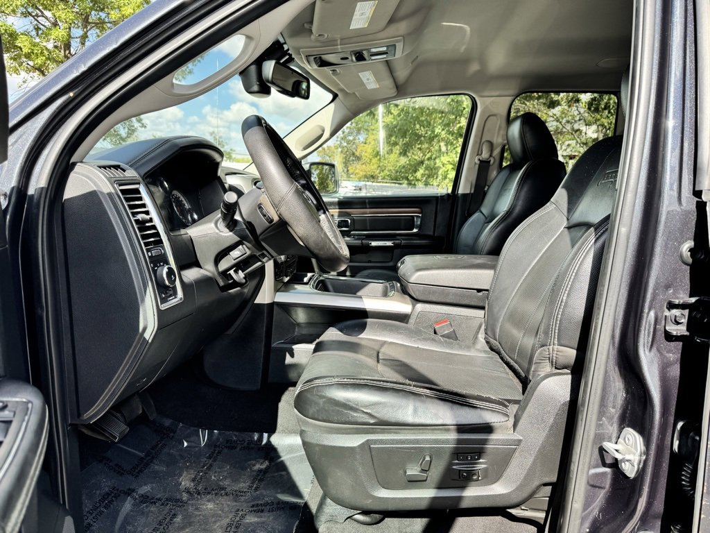 Used 2018 RAM 1500 Laramie w/ Convenience Group image 8