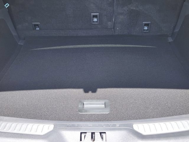 New 2026 Lincoln Nautilus Premier w/ Equipment Group 102A AWD/4WD image 17