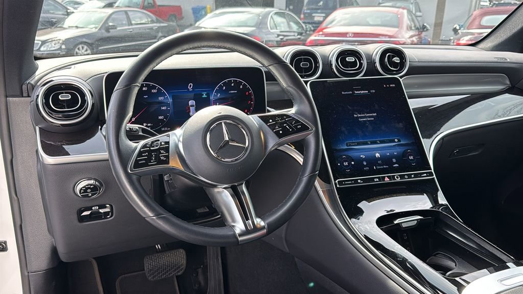 Certified 2025 Mercedes-Benz GLC 300 image 23