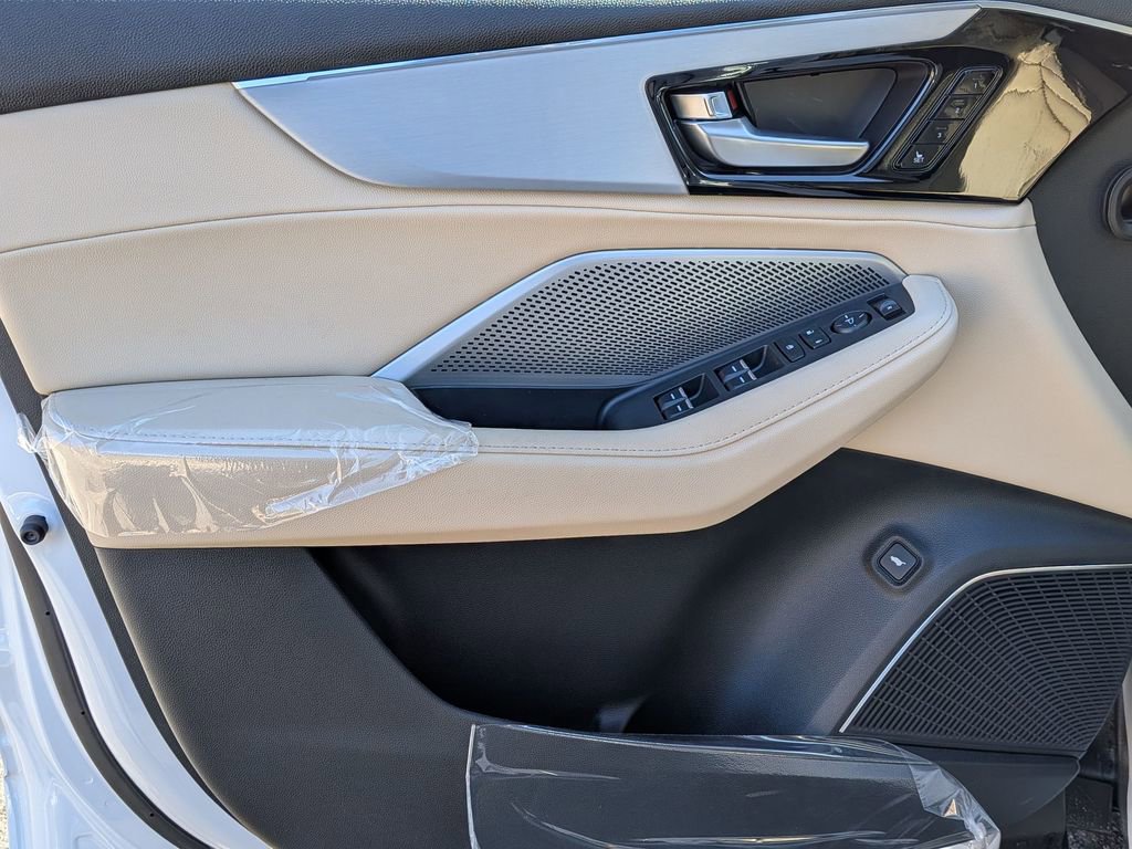 New 2026 Acura MDX SH-AWD image 16