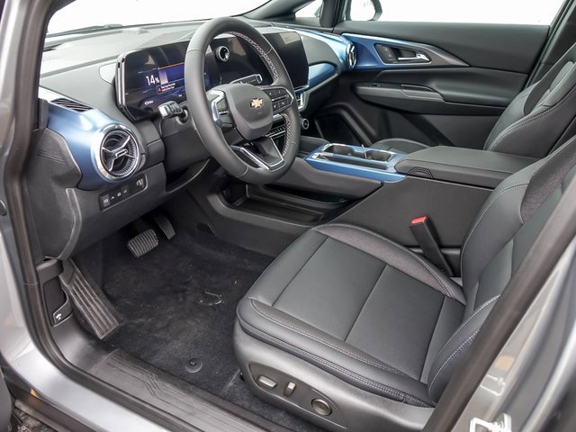 New 2026 Chevrolet Equinox EV LT image 13