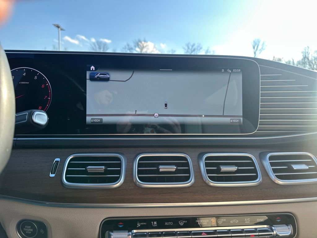 Used 2024 Mercedes-Benz GLE 450 4MATIC image 24