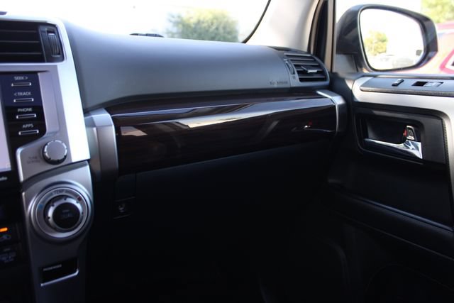 Used 2022 Toyota 4Runner Limited AWD/4WD image 22