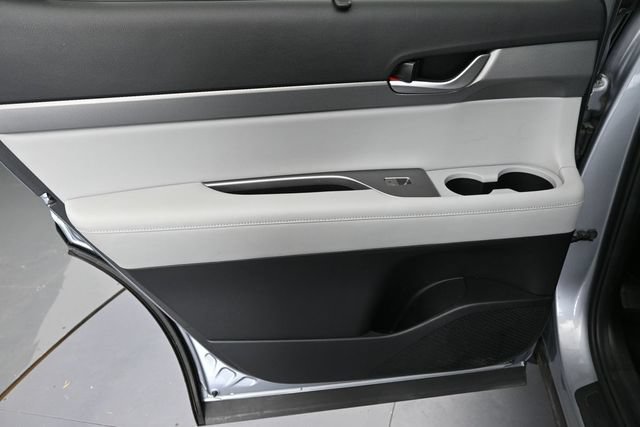 Used 2020 Hyundai Palisade SEL w/ Premium Package FWD image 29