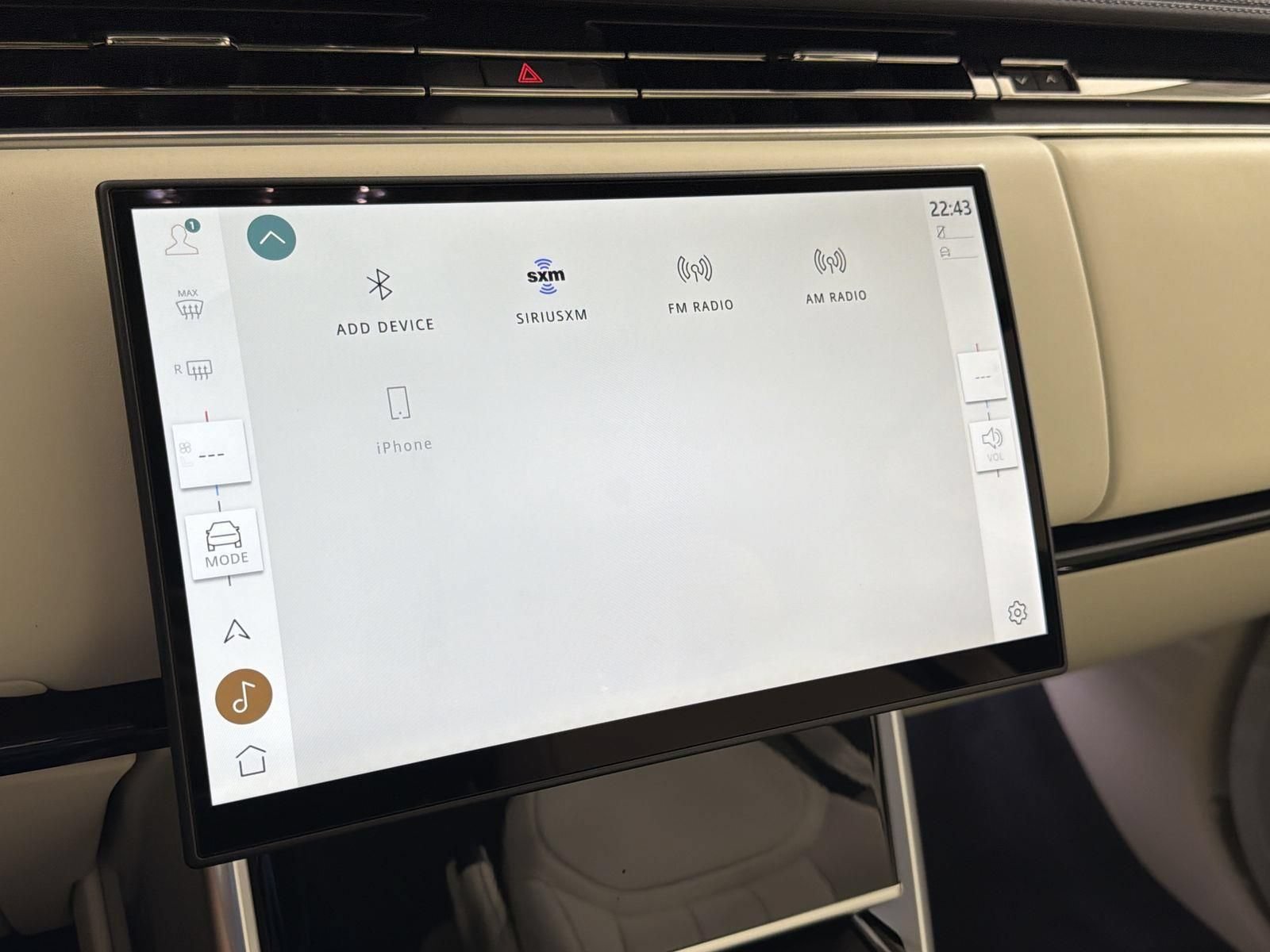 New 2026 Land Rover Range Rover SE AWD/4WD image 18
