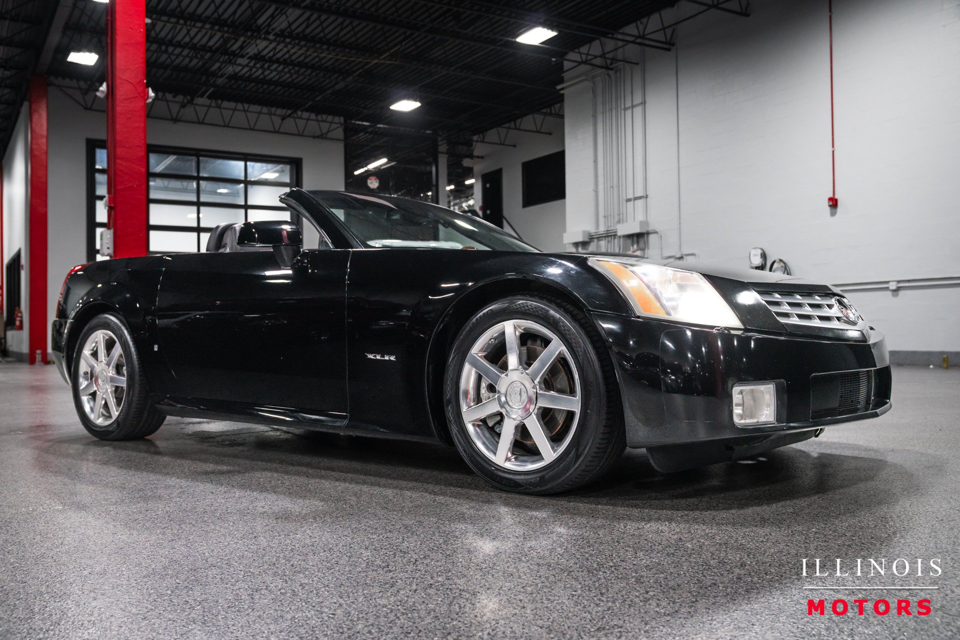 Used 2006 Cadillac XLR RWD image 7