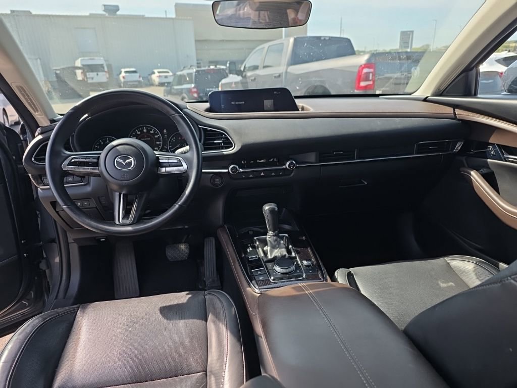 Used 2021 MAZDA CX-30 AWD 2.5 S w/ Premium Package image 12