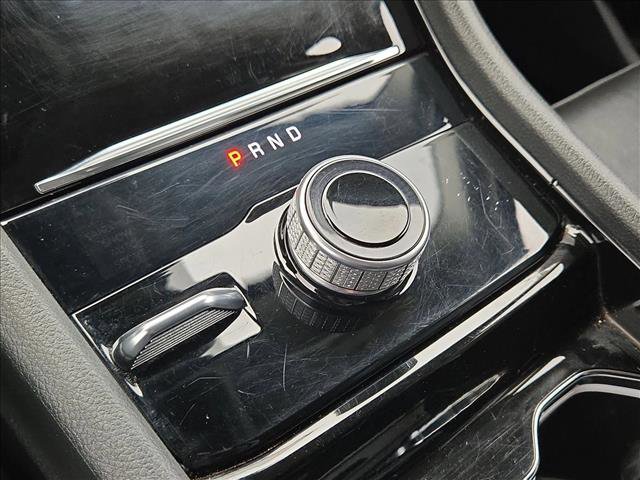 Used 2023 Jeep Grand Cherokee L Limited image 11