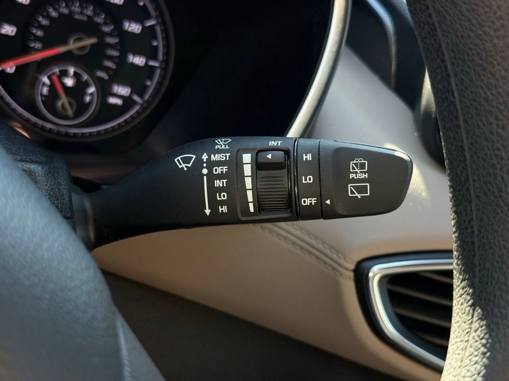 Used 2023 Hyundai Santa Fe SE image 26