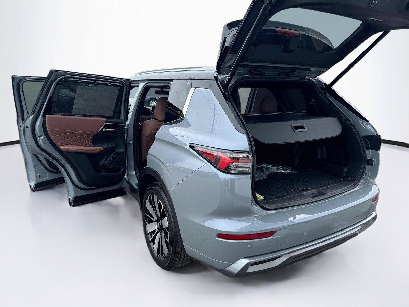 New 2026 Mitsubishi Outlander SEL FWD image 42