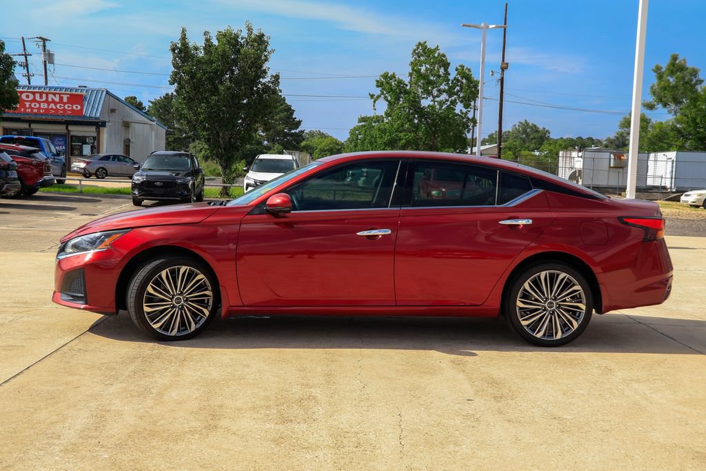 Used 2023 Nissan Altima 2.5 SL AWD/4WD image 25