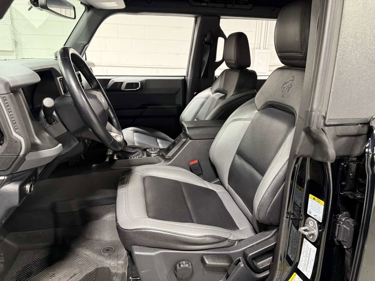Used 2024 Ford Bronco Big Bend w/ Sasquatch Package AWD/4WD image 14