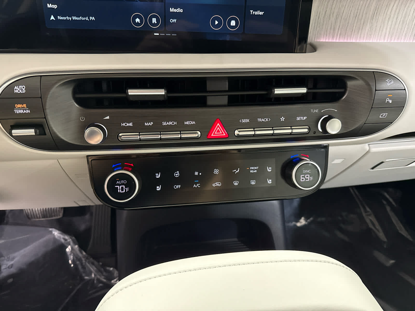 Used 2026 Hyundai Palisade Calligraphy AWD/4WD image 19