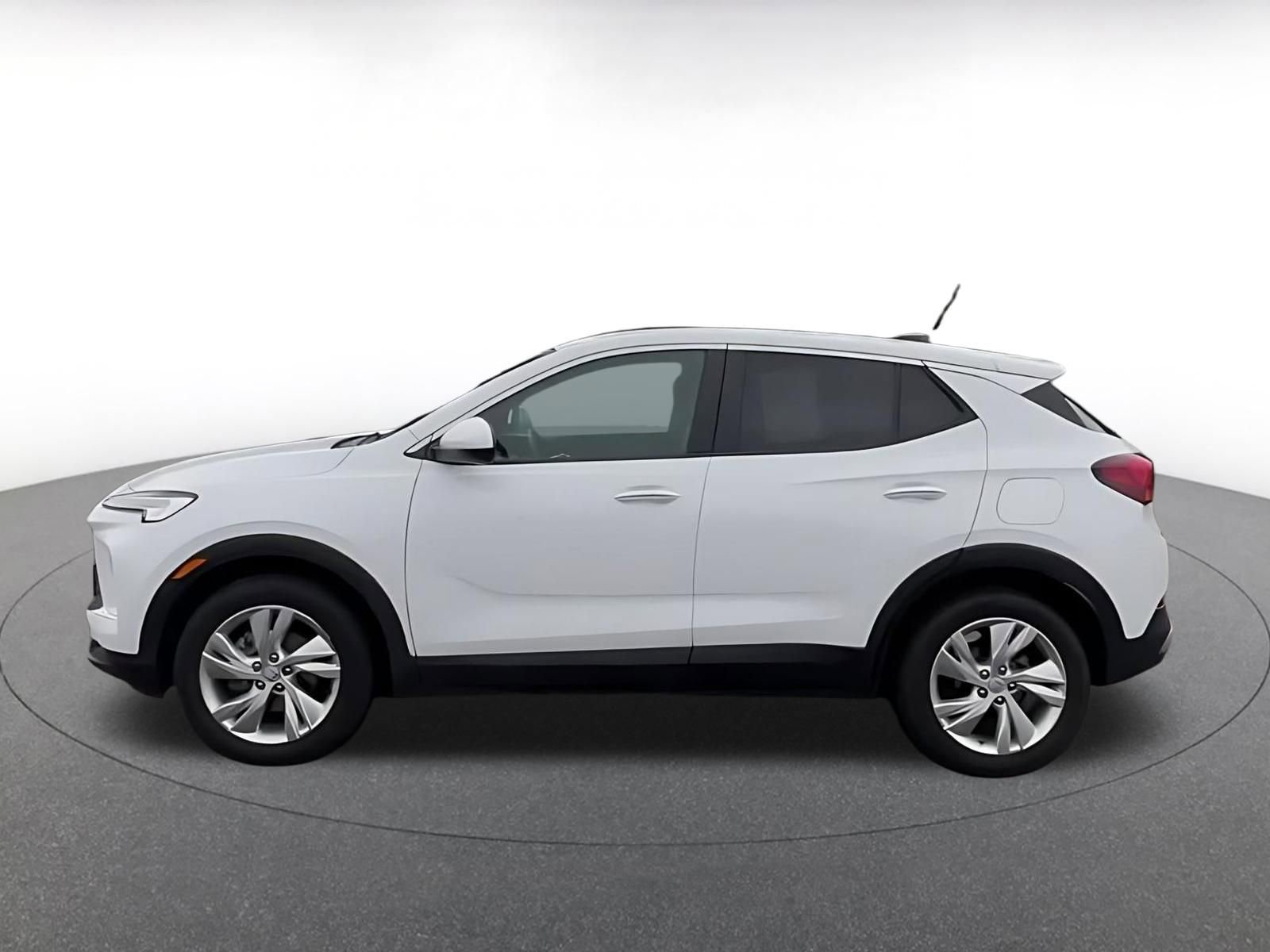 Used 2025 Buick Encore GX Preferred image 9