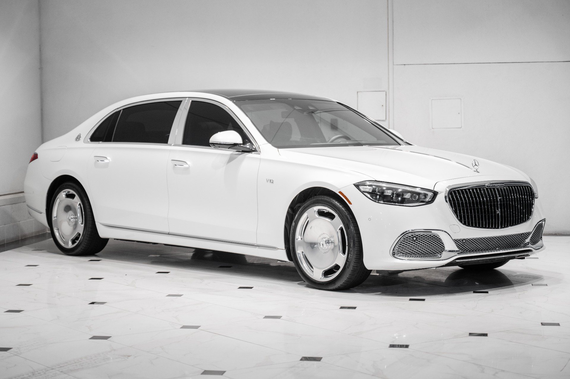 Used 2023 Mercedes-Benz Maybach S 680 4MATIC image 3