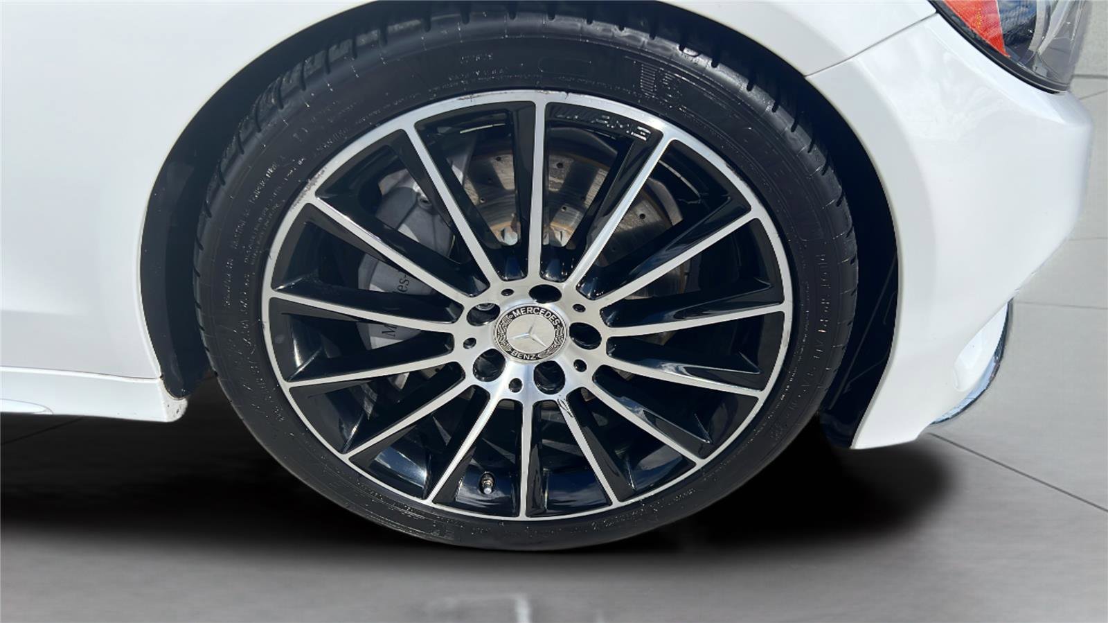 Used 2015 Mercedes-Benz C 300 Sport image 14