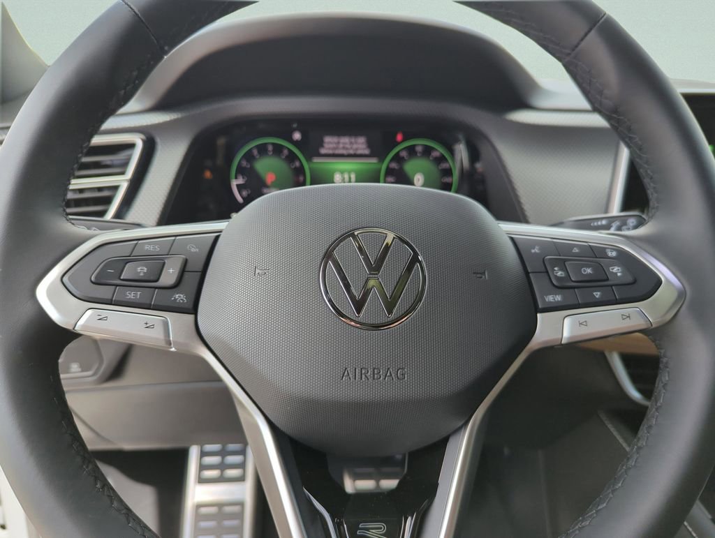 New 2026 Volkswagen Atlas Cross Sport SEL R-Line image 44