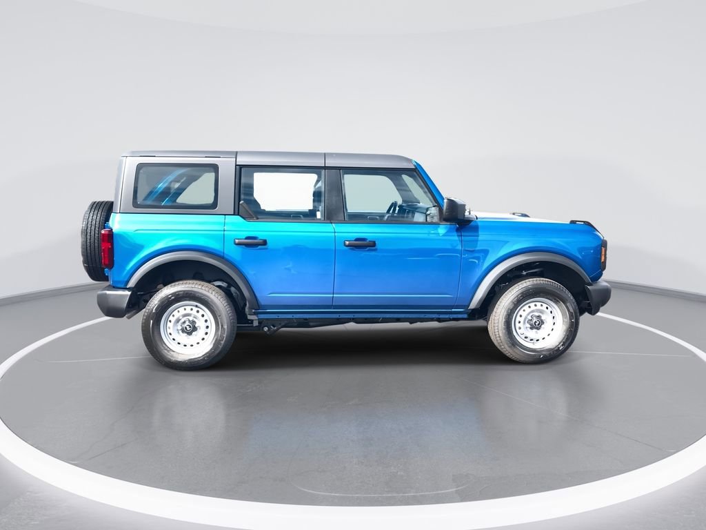 New 2025 Ford Bronco 4-Door image 9